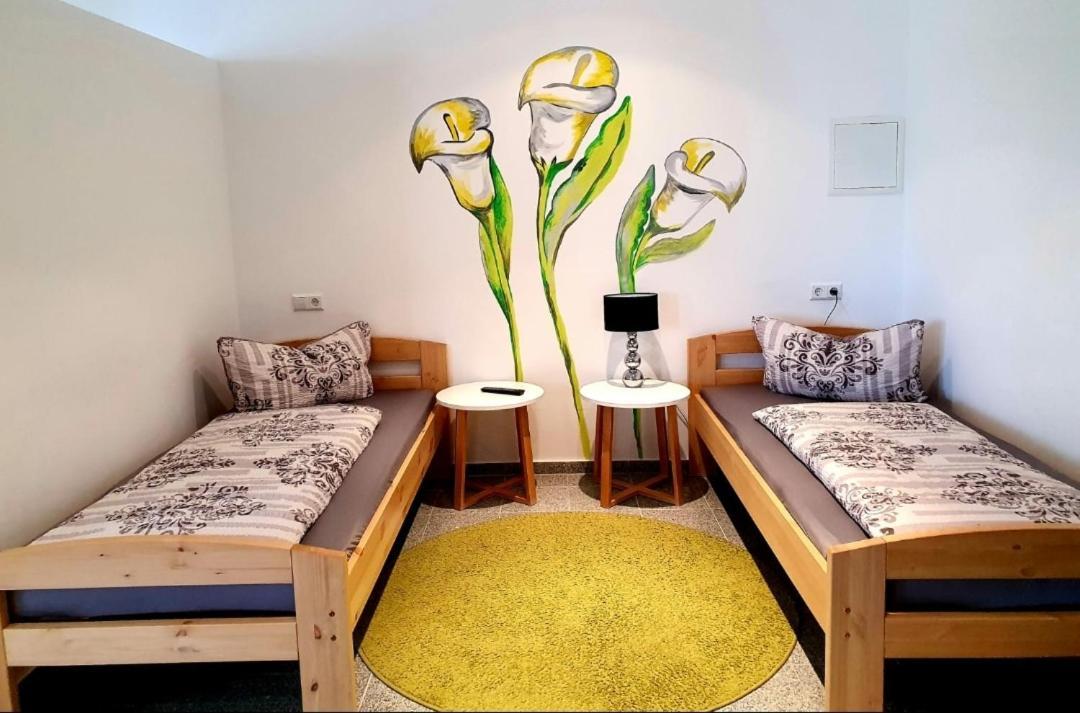 Gästeappartements Bierfässl Sinsheim Exteriör bild