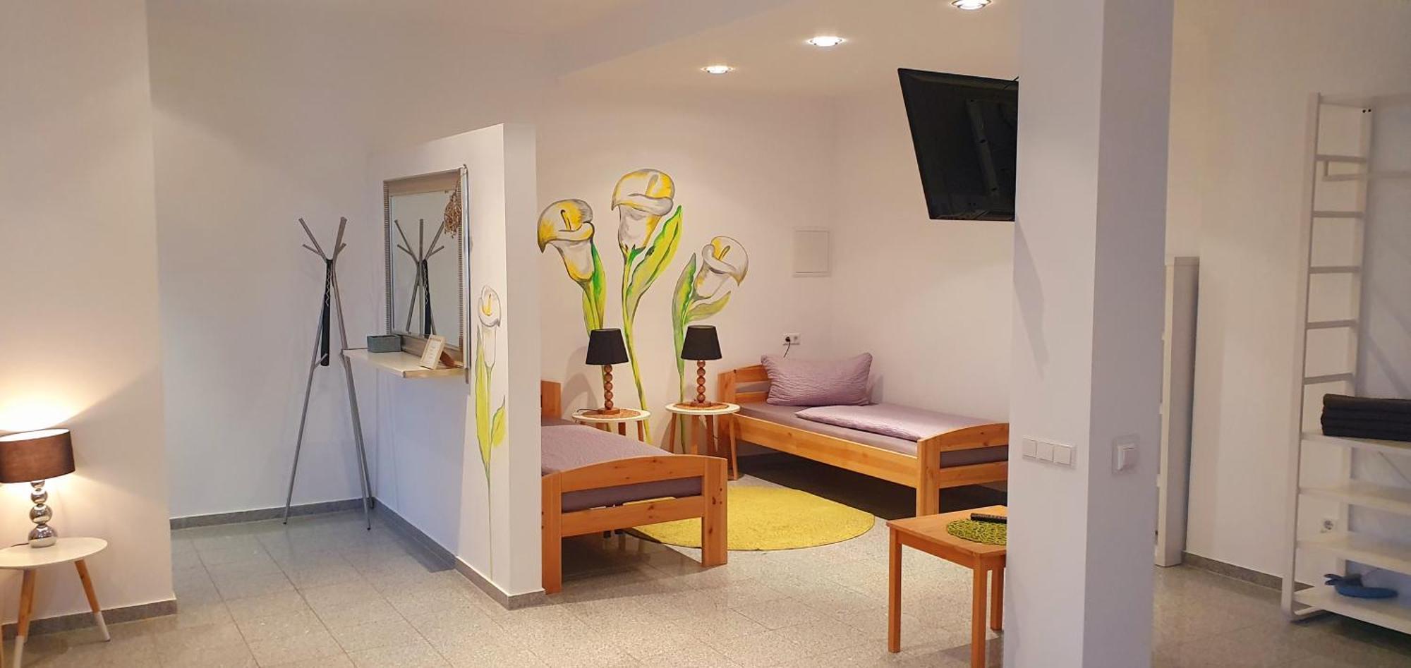 Gästeappartements Bierfässl Sinsheim Rum bild