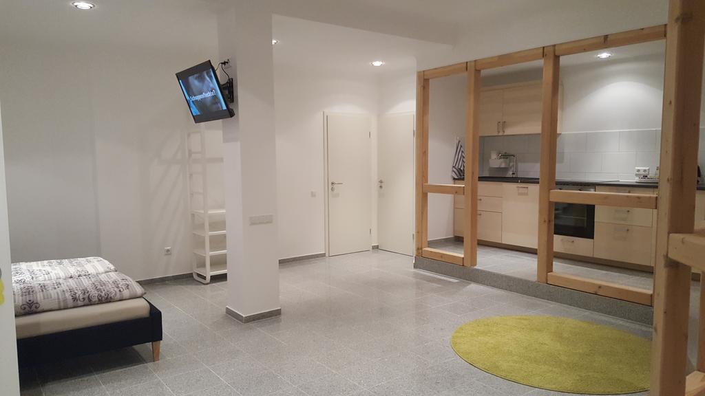 Gästeappartements Bierfässl Sinsheim Exteriör bild