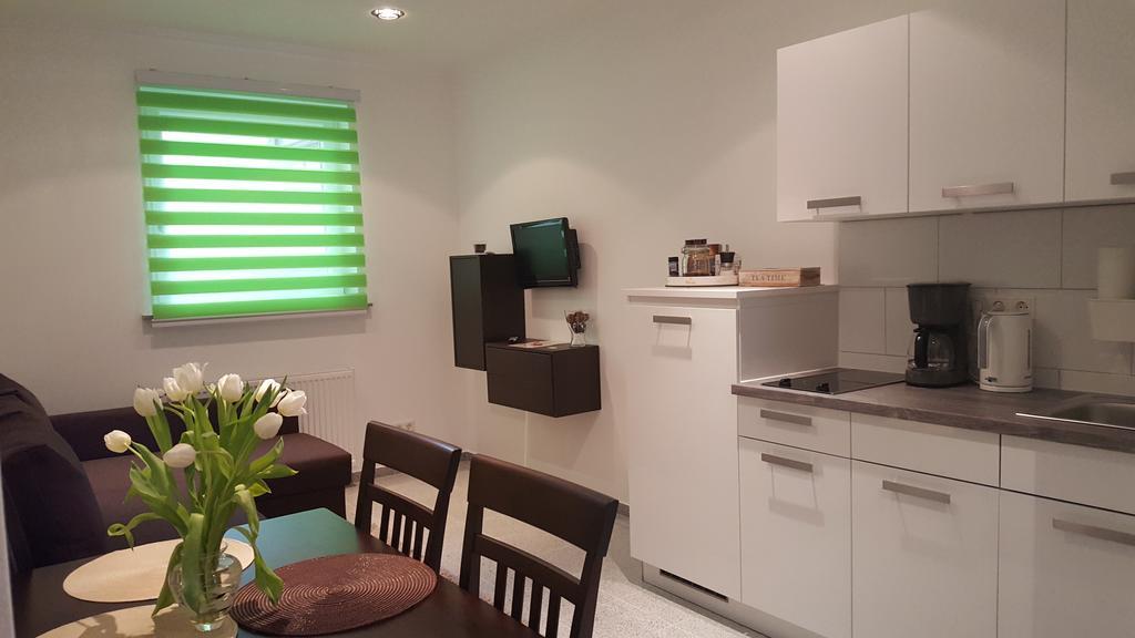 Gästeappartements Bierfässl Sinsheim Exteriör bild