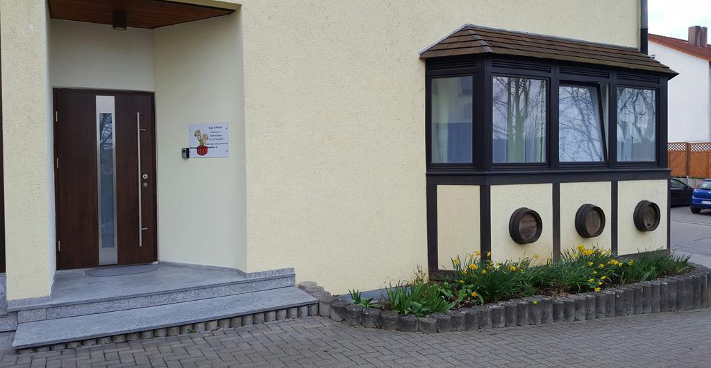 Gästeappartements Bierfässl Sinsheim Exteriör bild