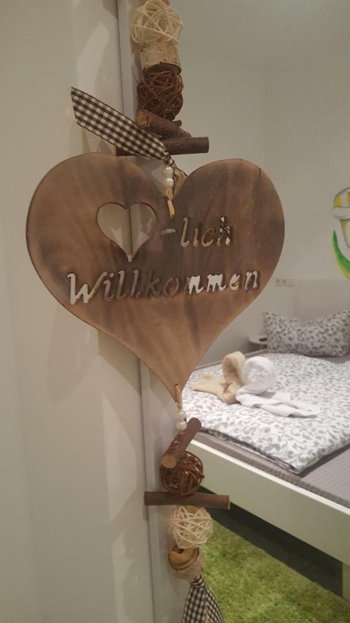 Gästeappartements Bierfässl Sinsheim Exteriör bild